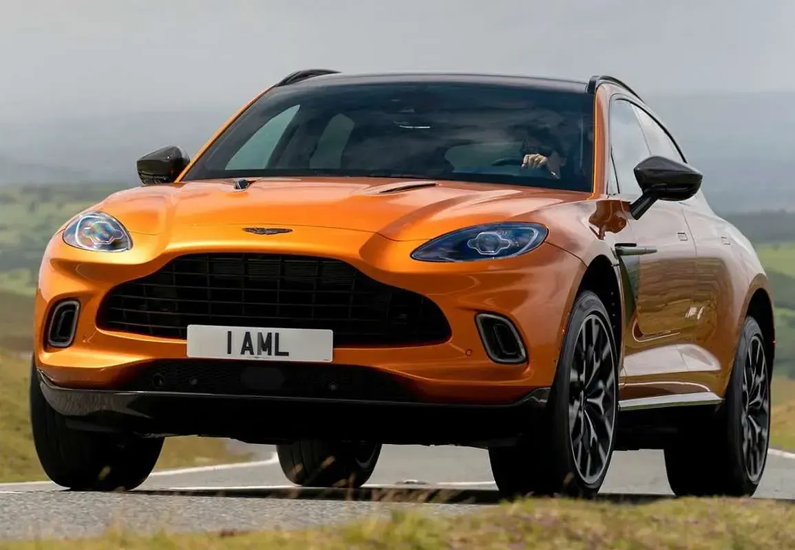 Usado Aston Martin DBX 707 707 CV (519 kW) 2023 Negro SUV