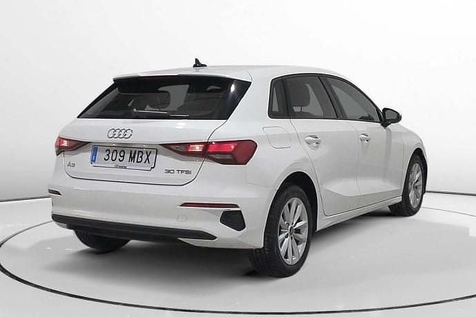 Usado Audi A3 e-tron Advanced 110 CV (80 kW) 2022 Utilitario