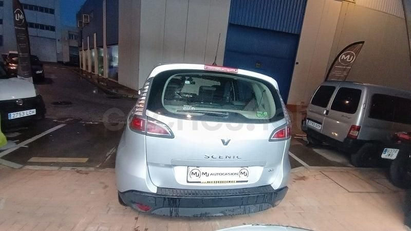 Usado Renault Scénic III Expression 110 CV (80 kW) 2013 Gris Monovolumen