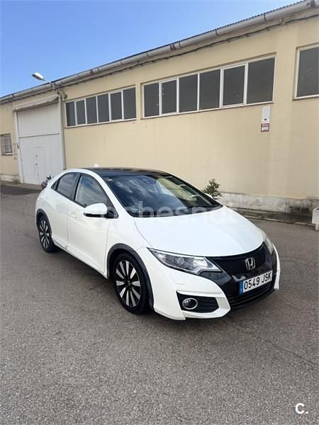 Usado Honda Civic Sport 120 CV (88 kW) 2016 Blanco Berlina