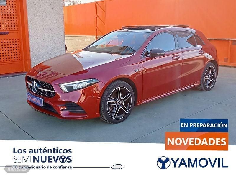 Rojo Usado 2020 Mercedes A160 Berlina | 27.450 € (Precio justo) - Imagen 1/4