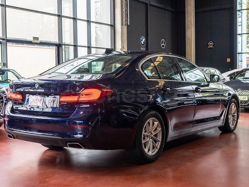 Usado BMW 520 Sport Line 190 CV (139 kW) 2021 Azul Berlina
