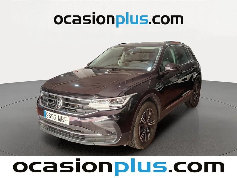 Usado VW Tiguan Life 122 HP (89 kW) 2022 Preto SUV