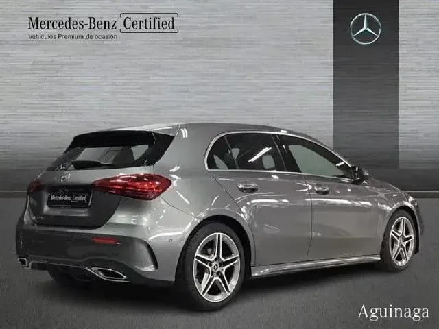 Usado Mercedes A200 150 CV (110 kW) 2024 Gris montaña