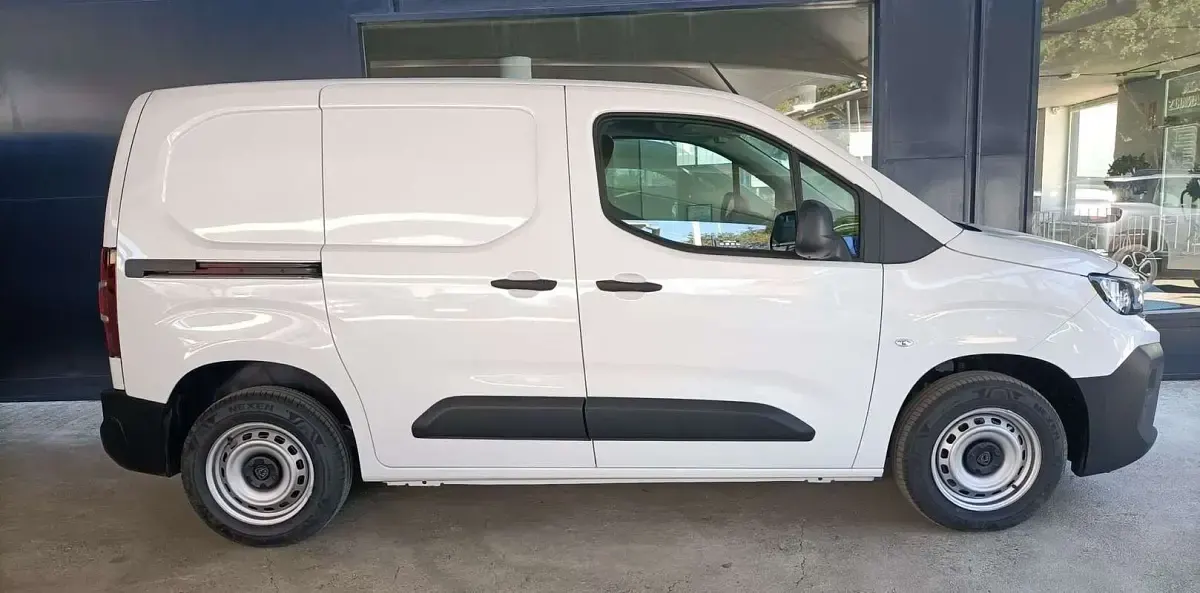 Nuevo Peugeot Partner 102 CV (75 kW) 2026 Monovolumen