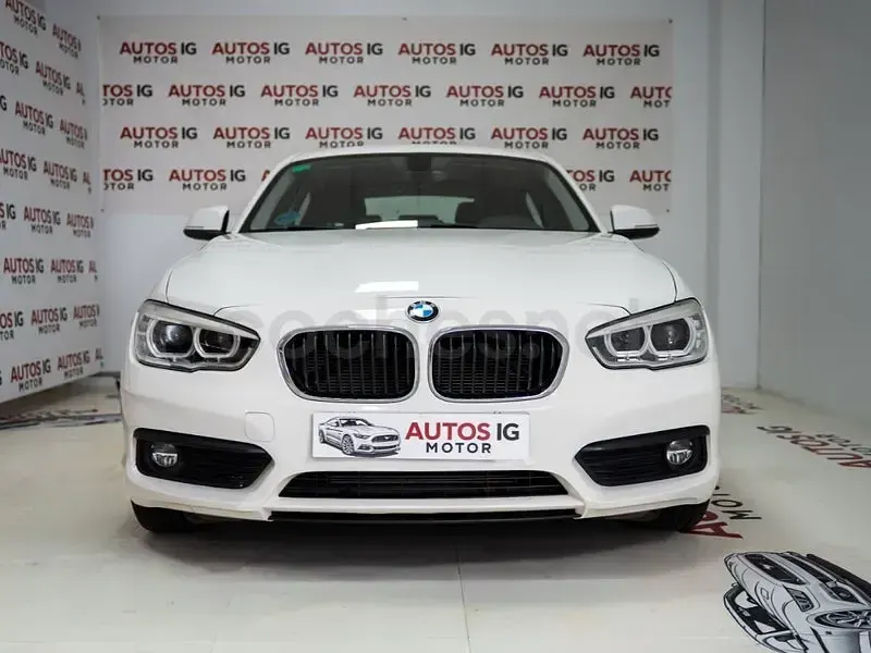 Usado BMW 116 Comfort Edition 116 CV (85 kW) 2018 Blanco Utilitario