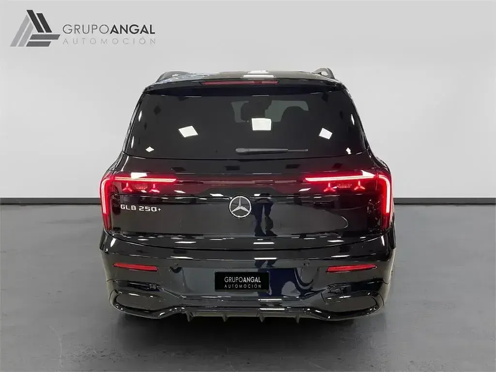 Nuevo Mercedes GLB250 200 kW (272 CV) 2026 Negro SUV