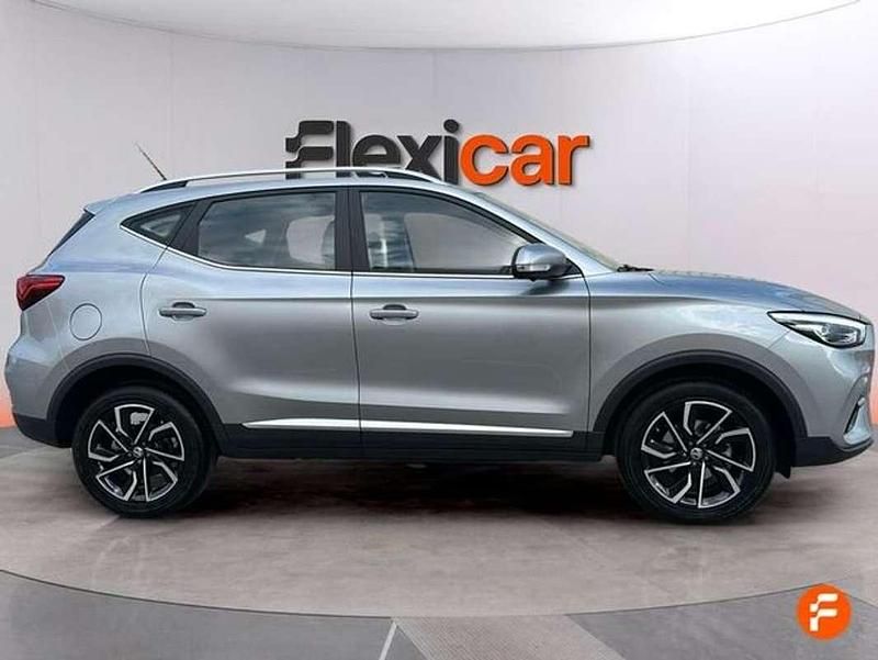 Usado MG ZS Luxury 106 CV (77 kW) 2025 Gris SUV