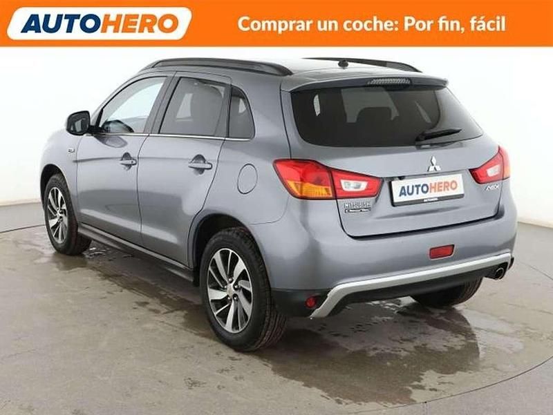 Usado Mitsubishi ASX Motion 116 CV (85 kW) 2014 Gris / plata SUV
