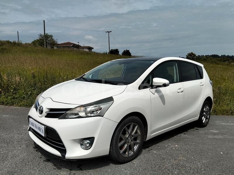 Blanco Usado 2014 Toyota Verso Advance Monovolumen | 9990 € (Precio justo) - Imagen 1/4