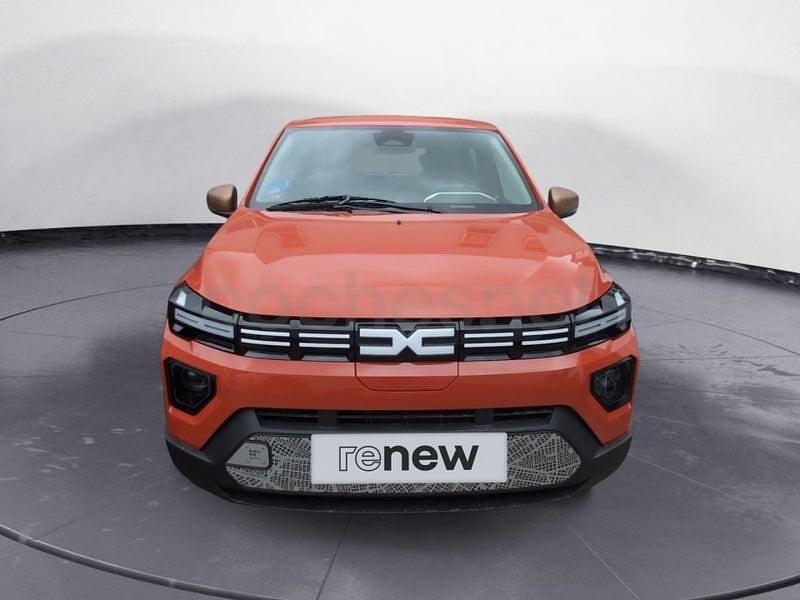 Begagnad Dacia Spring Extreme 47 kW (65 HK) 2025 Röd Halvkombi
