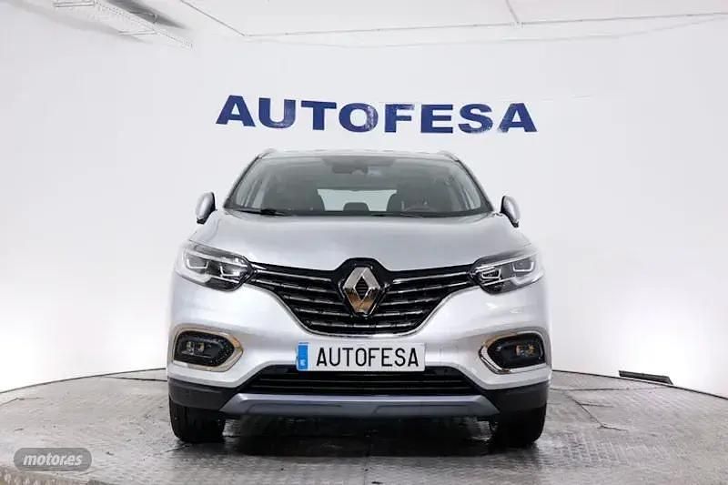 Usado Renault Kadjar Techno 140 CV (102 kW) 2022 Plateado SUV