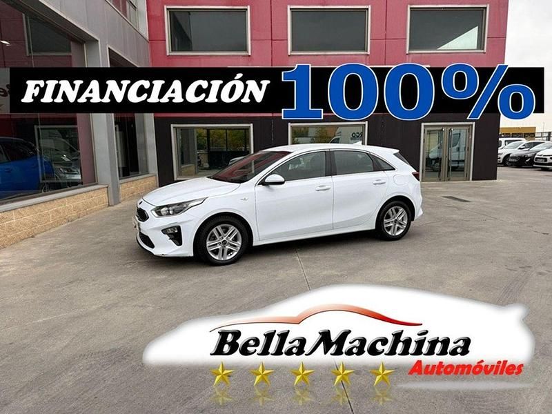 Blanco Usado 2020 Kia Ceed Utilitario | 14.350 € (Caro) - Imagen 1/4