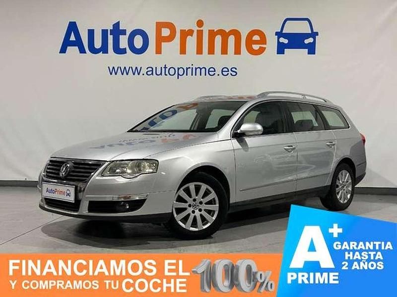 Plateado Usado 2008 VW Passat Advance Familiar | 4750 € (Precio justo) - Imagen 1/4