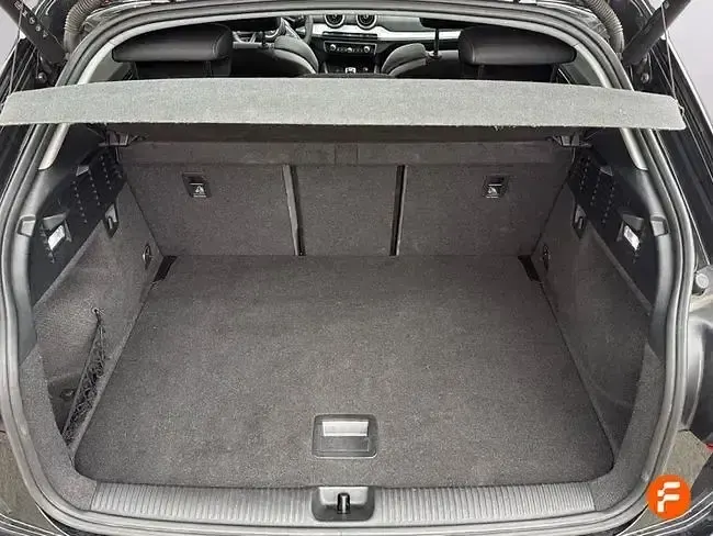 Usado Audi Q2 150 CV (110 kW) 2023 Negro SUV