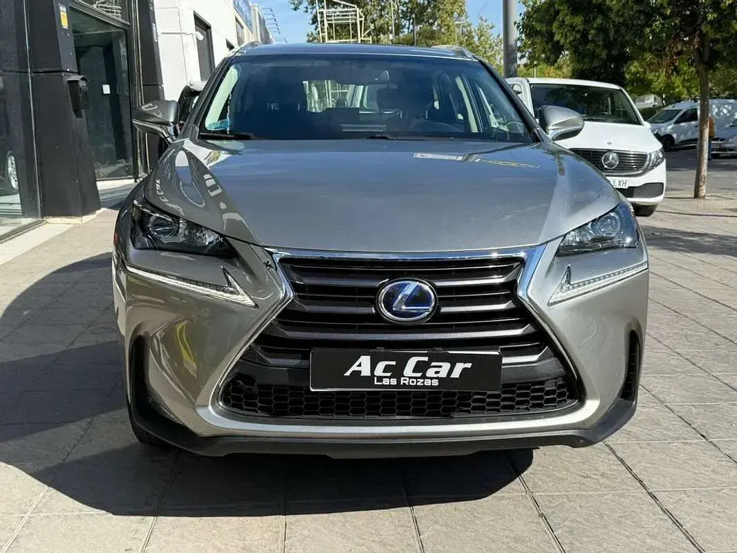 Usado Lexus NX300h 196 CV (144 kW) 2016 Gris SUV