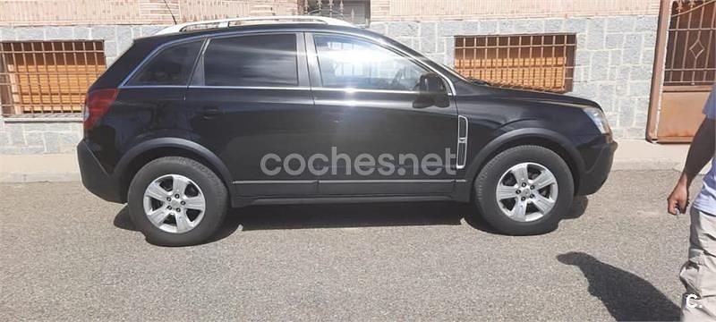 Negro Usado 2008 Opel Antara Enjoy Plus SUV | 6100 € (Precio justo) - Imagen 1/4