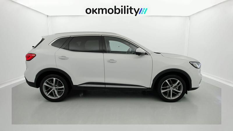 Käytetty MG HS Luxury 162 HP (119 kW) 2023 Valkoinen Katumaasturi