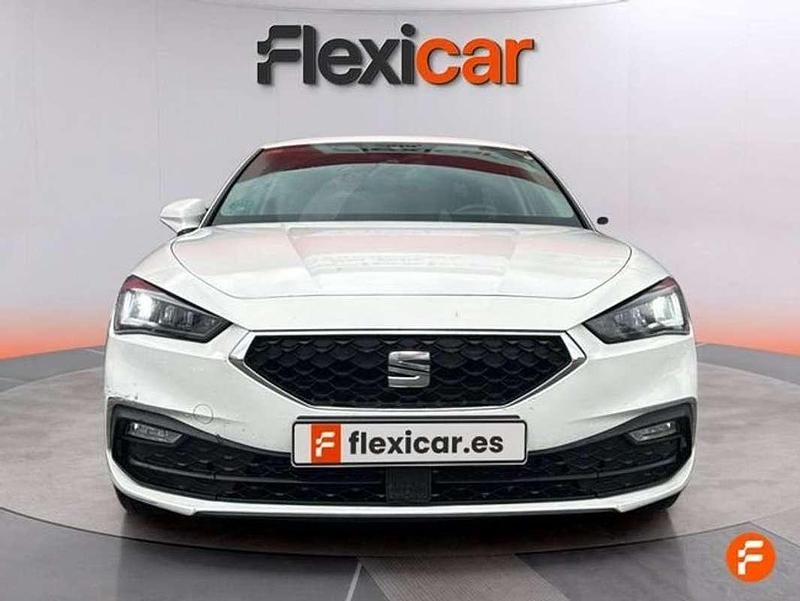 Usado Seat Leon Style 116 CV (85 kW) 2021 Blanco Utilitario