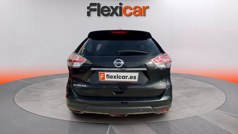 Usado Nissan X-Trail N-Connecta 131 CV (96 kW) 2017 Negro SUV