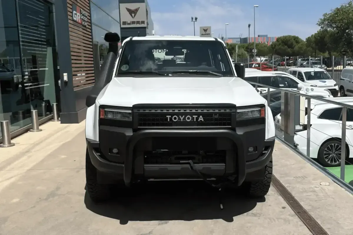 Nuevo Toyota Land Cruiser 205 CV (150 kW) 2026 Blanco