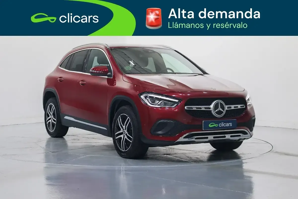 Usado Mercedes GLA220 190 CV (139 kW) 2022 Rojo SUV