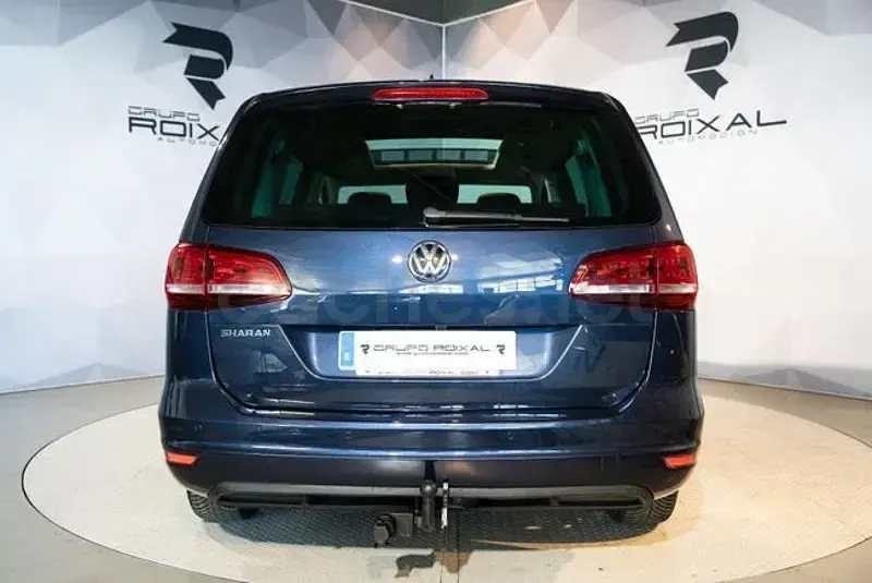 Usado VW Sharan Sportline 150 CV (110 kW) 2017 Azul Monovolumen