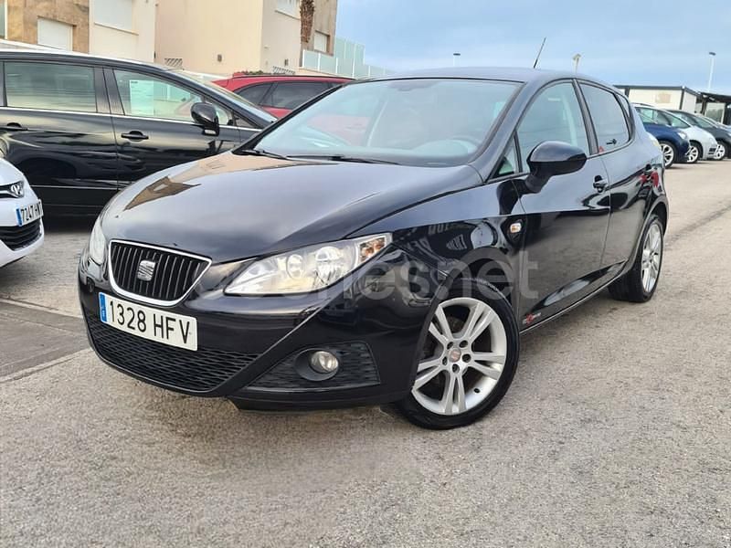 Usado Seat Ibiza Copa 90 CV (66 kW) 2011 Negro Berlina