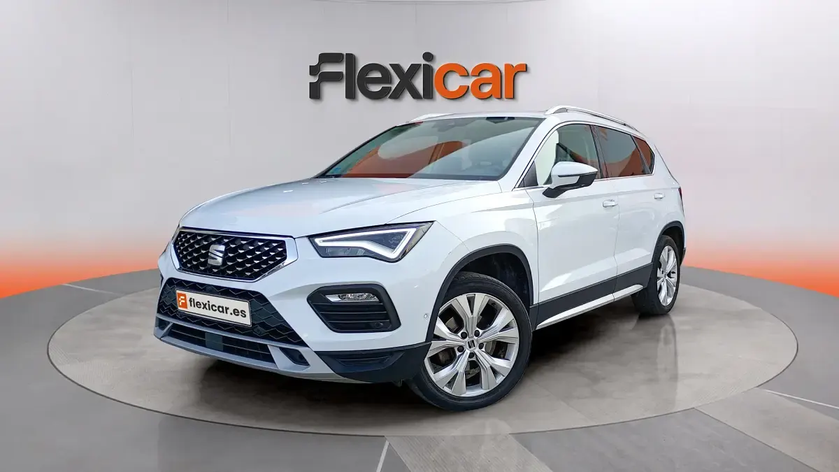 Usado Seat Ateca 150 CV (110 kW) 2022 Blanco SUV