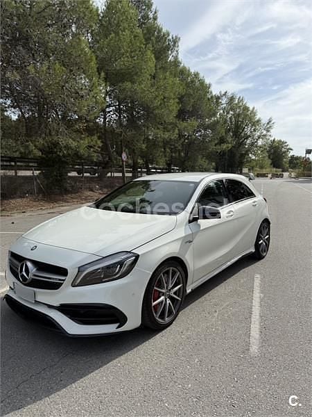 Blanco Usado 2016 Mercedes A45 AMG AMG Berlina | 26.300 € (Buen precio) - Imagen 1/4
