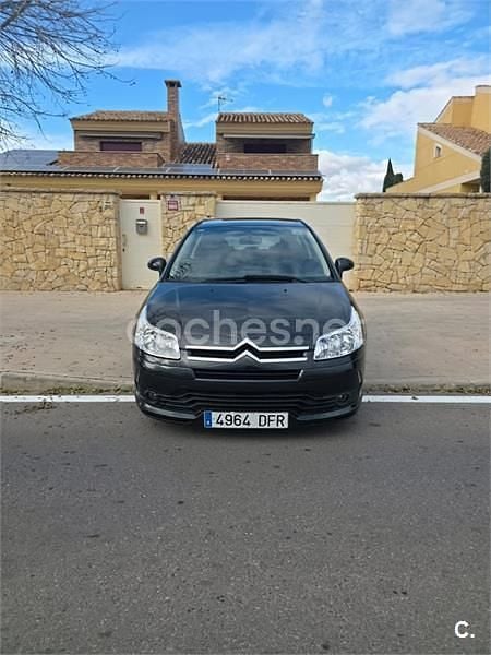 Negro Usado 2005 Citroën C4 VTR Sport Berlina | 2200 € (Buen precio) - Imagen 1/4