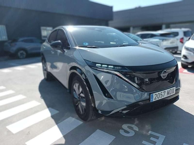 Usado Nissan Ariya Advance 160 kW (218 CV) 2023 Gris SUV
