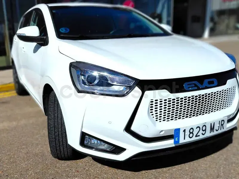 Usado EVO Evo 3 107 CV (78 kW) 2023 Blanco SUV