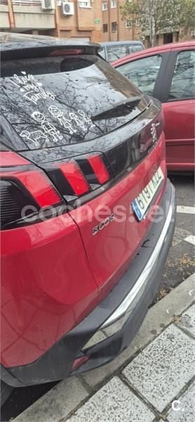 Usado Peugeot 3008 Allure 130 CV (95 kW) 2019 Rojo SUV