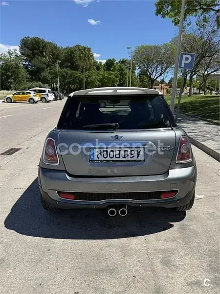 Usado Mini Cooper S 175 HP (128 kW) 2007 Cinzento Citadino