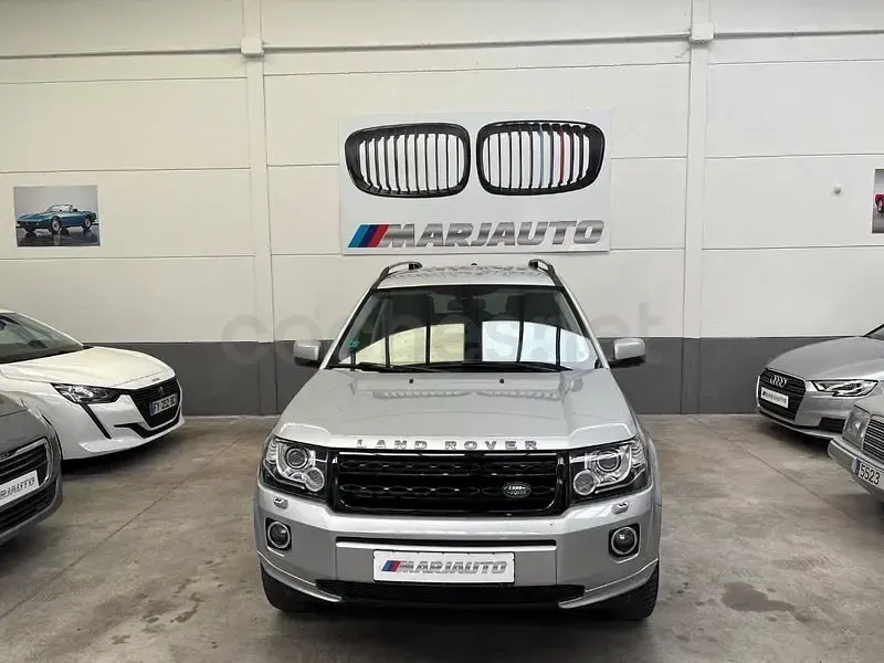 Usado Land Rover Freelander 2 SE 150 CV (110 kW) 2014 Gris / plata SUV