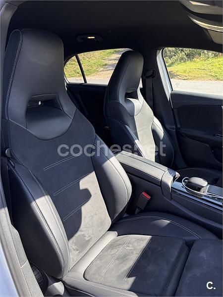 Usado Mercedes A200 150 CV (110 kW) 2021 Blanco Berlina