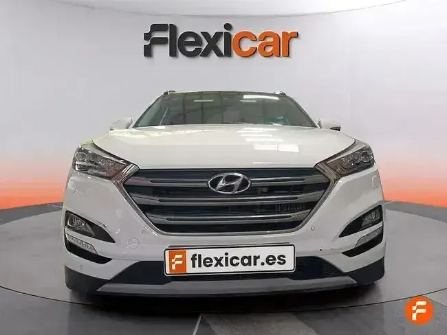 Usado Hyundai Tucson Style 141 CV (103 kW) 2017 Blanco SUV