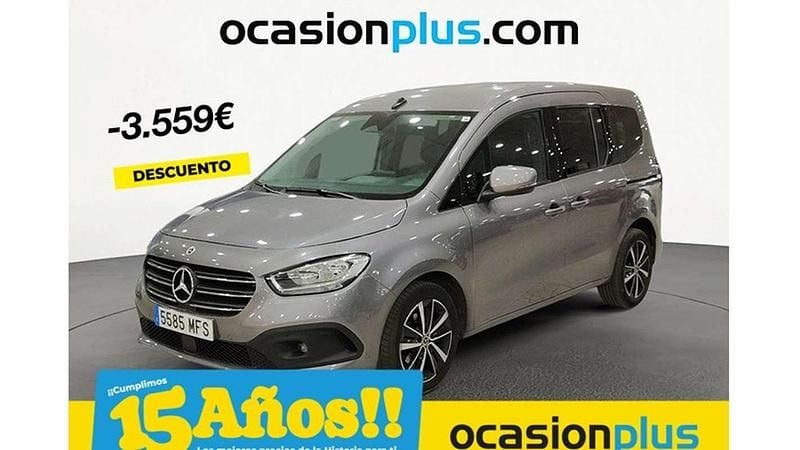 Gris Usado 2023 Mercedes 180 Berlina | 23.291 € (Precio justo) - Imagen 1/4