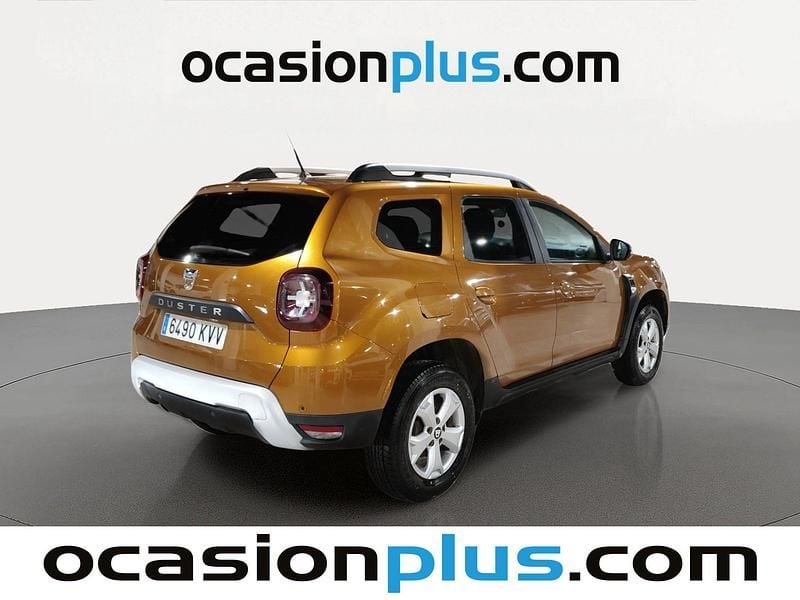 Usado Dacia Duster Comfort 116 CV (85 kW) 2019 Naranja SUV