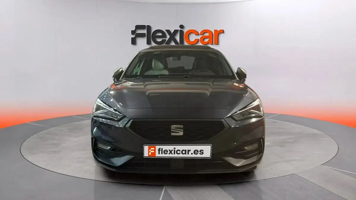 Usado Seat Leon FR 150 CV (110 kW) 2022 Azul Berlina