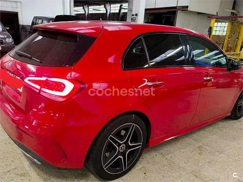 Usado Mercedes A200 156 CV (114 kW) 2018 Rojo Berlina