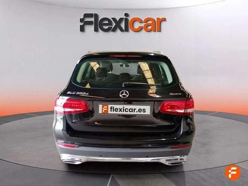 Usado Mercedes GLC220 170 CV (125 kW) 2018 Negro SUV