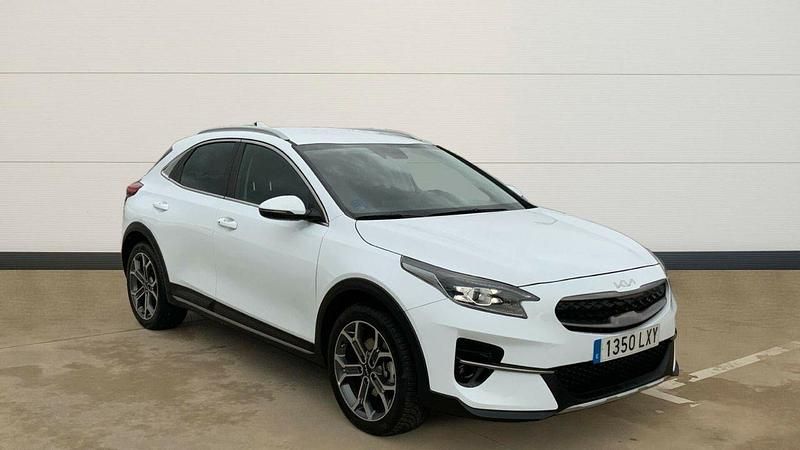 Blanco Usado 2022 Kia XCeed SUV | 21.600 € (Precio justo) - Imagen 1/4