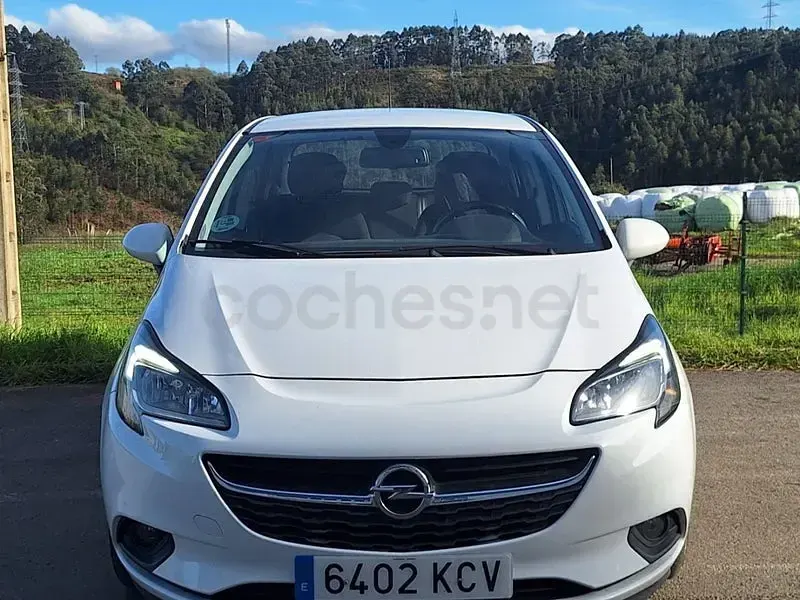 Usado Opel Corsa Selective 95 CV (69 kW) 2017 Blanco Utilitario