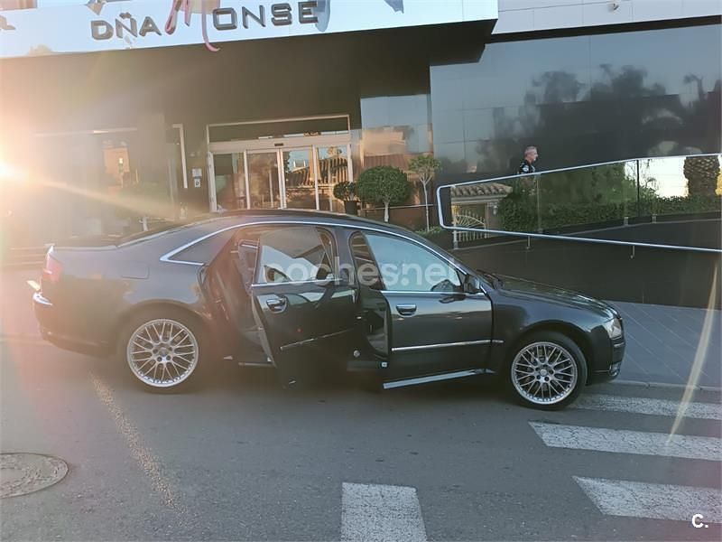 Usado Audi A8L 326 CV (239 kW) 2008 Negro Berlina