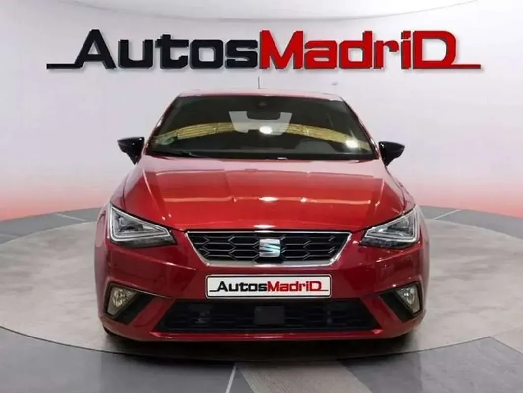 Usado Seat Ibiza FR 151 CV (111 kW) 2024 Rojo Utilitario