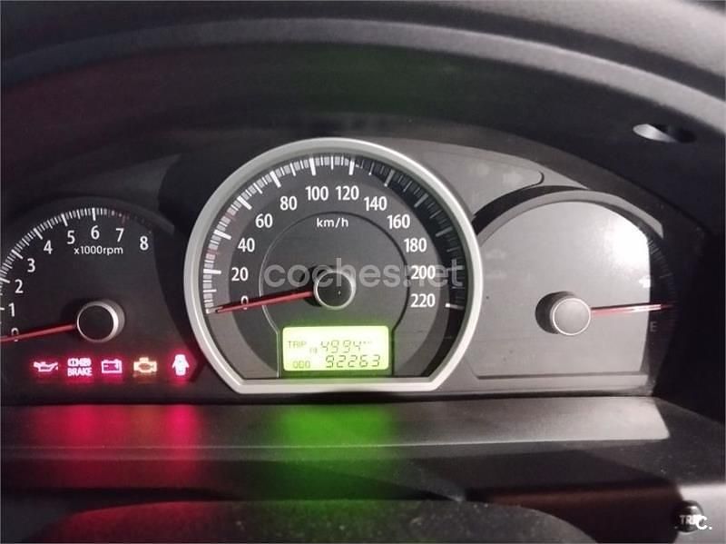 Usado Kia Sportage 142 CV (104 kW) 2009 Gris / plata SUV