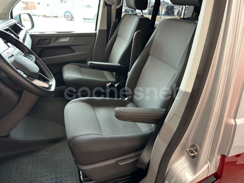 Granate Usado 2024 VW Caravelle Monovolumen | 46.200 € - Imagen 1/3