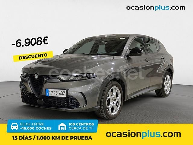 Gris / plata Usado 2022 Alfa Romeo Tonale Sprint SUV | 22.750 € (Buen precio) - Imagen 1/4